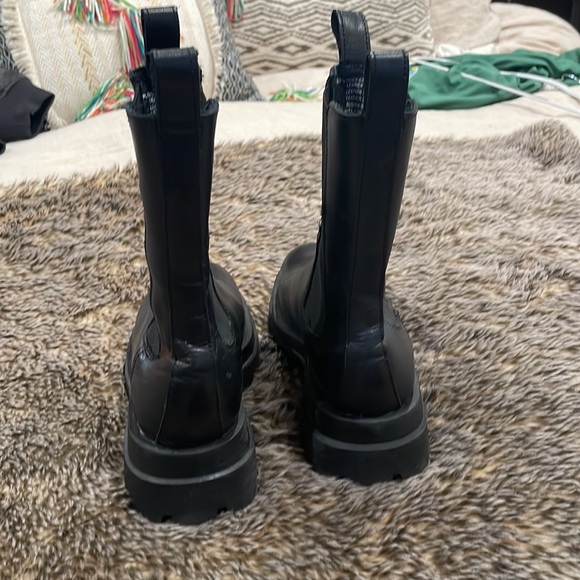 Steve Madden Black Explorer Chelsea Boot 7.5 - Picture 3 of 8